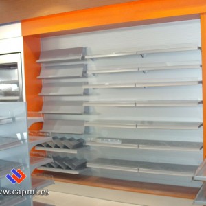 Mobiliario Comercial -Murales altos